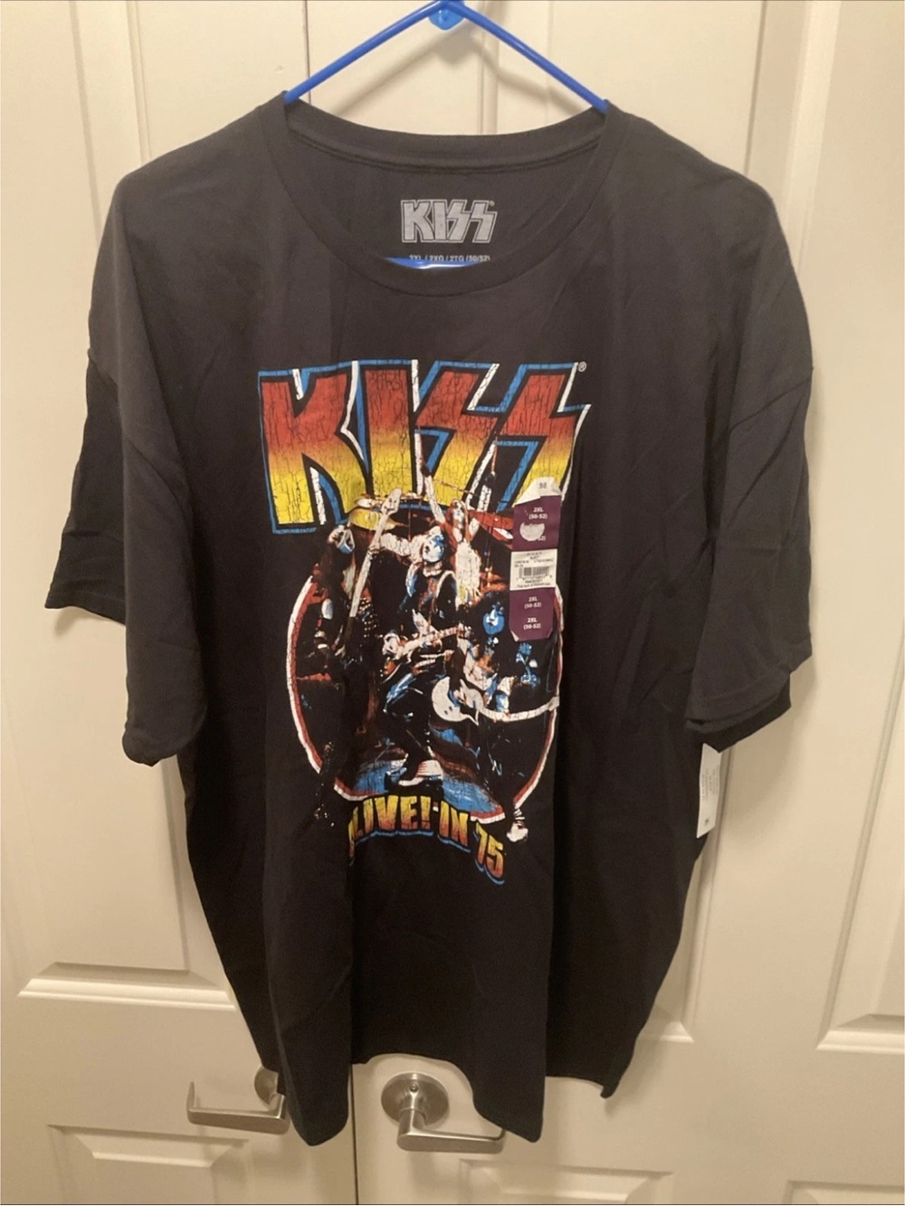 KISS “Alive in ‘75” Vintage Style Black T-Shirt Size 2XL and XL NWTs